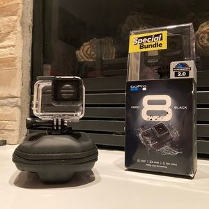 GoPro HERO8 Black Special Bundle + waterproof diver case